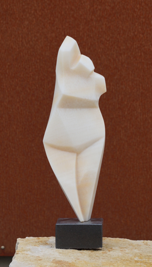 Bild Skulptur Gelbe Dame